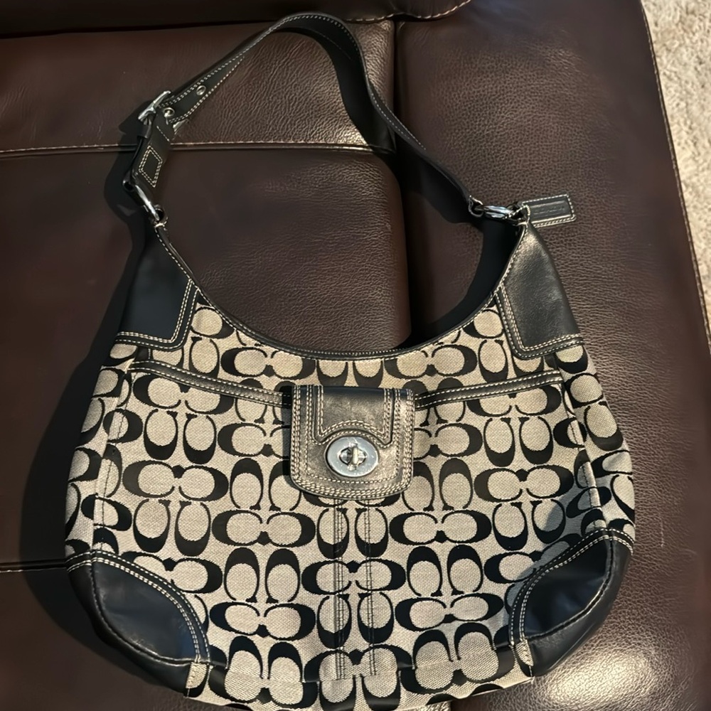 Coach handbag in mint condition